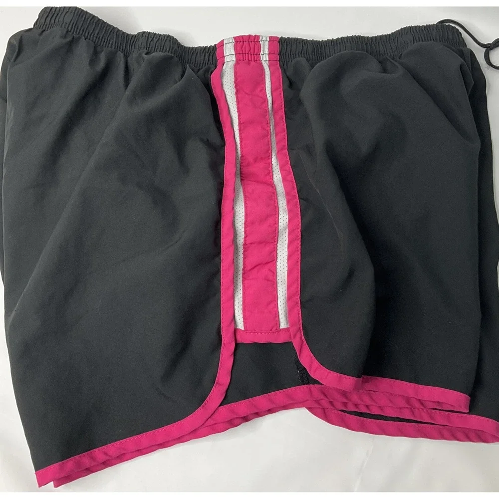 Nike Tempo Shorts Women Sz Large Running Athletic Fitness Lined Black Fuchsia